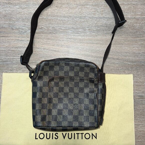 Louis Vuitton Olav Damier Ebene PM Bag - Picture 1 of 9